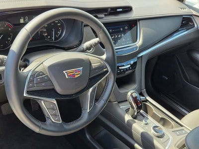 2025 Cadillac XT5 Premium Luxury