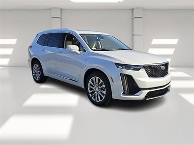 2025 Cadillac XT6 Premium Luxury