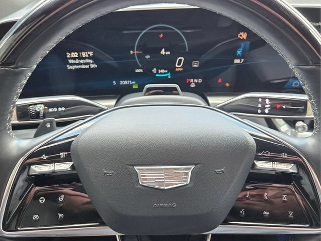 2024 Cadillac LYRIQ Luxury 2