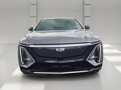 2024 Cadillac LYRIQ Luxury 2