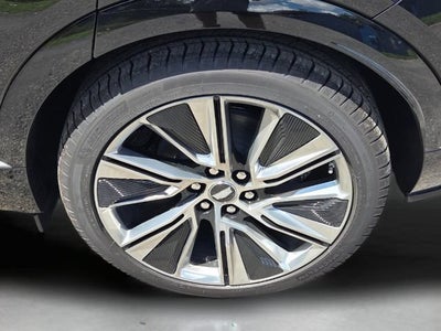 2027 Cadillac LYRIQ Signature Luxury