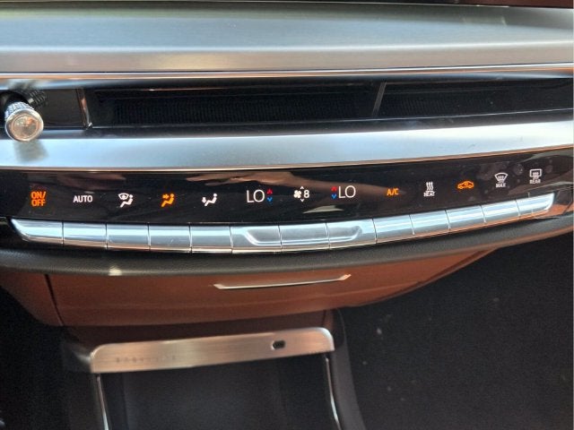 2027 Cadillac LYRIQ Signature Luxury