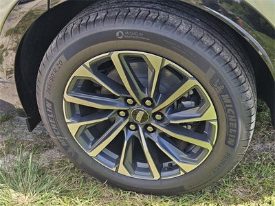 2025 Cadillac LYRIQ Sport 2