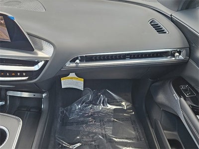 2025 Cadillac LYRIQ Sport 2