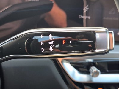2027 Cadillac LYRIQ Signature Sport