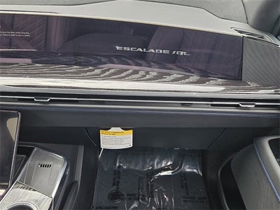 2026 Cadillac ESCALADE IQL Sport