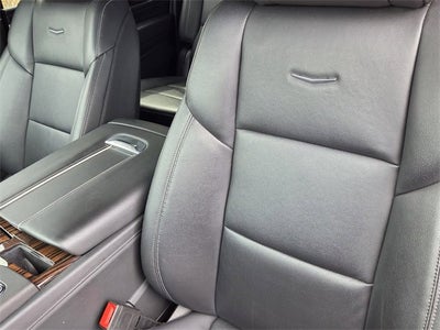 2023 Cadillac Escalade ESV Luxury