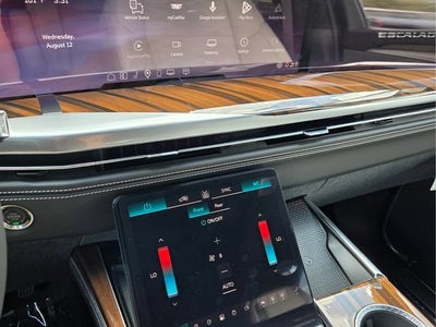 2026 Cadillac Escalade Platinum Sport