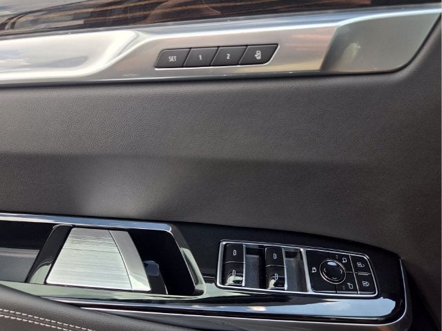 2026 Cadillac Escalade ESV Luxury