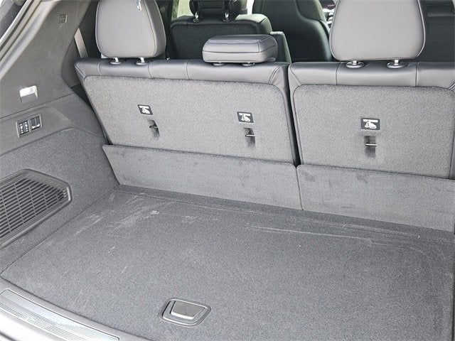 2025 Cadillac ESCALADE IQ Luxury 1