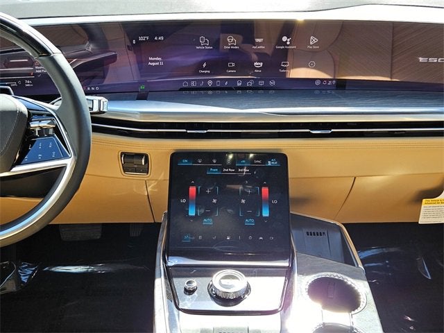 2025 Cadillac ESCALADE IQ Luxury 2