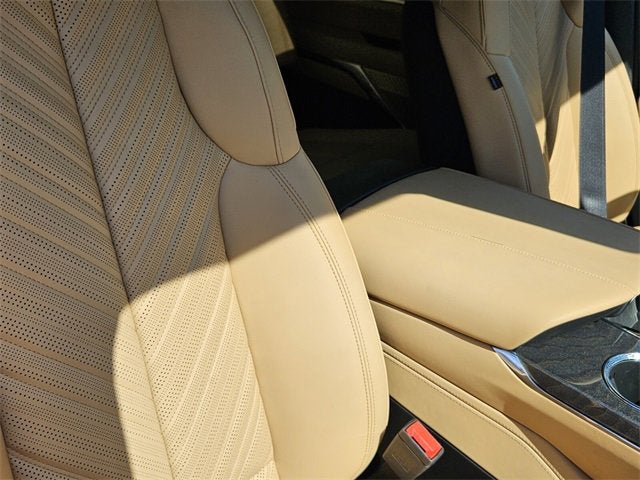 2025 Cadillac ESCALADE IQ Luxury 2