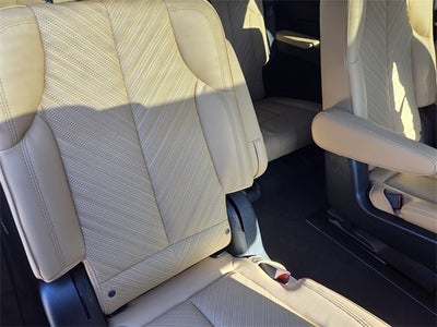 2025 Cadillac ESCALADE IQ Luxury 2