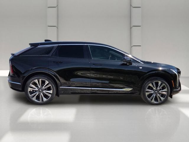 2026 Cadillac OPTIQ Premium Luxury