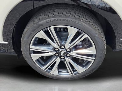 2027 Cadillac OPTIQ Premium Luxury