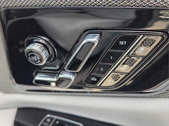 2027 Cadillac OPTIQ Premium Luxury