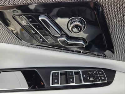 2027 Cadillac OPTIQ Premium Luxury