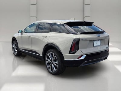 2027 Cadillac OPTIQ Premium Luxury