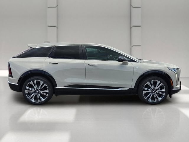 2027 Cadillac OPTIQ Premium Luxury