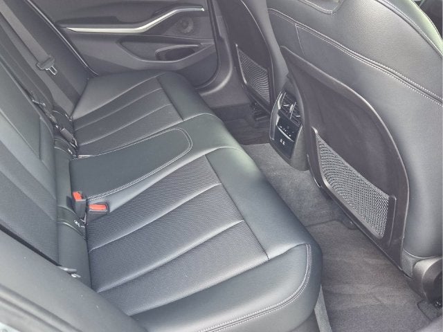 2023 BMW 3 Series 330e