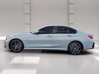2023 BMW 3 Series 330e