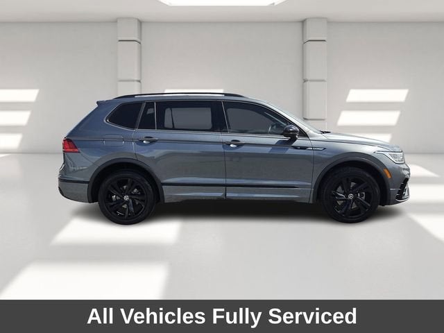 2023 Volkswagen Tiguan SE R-Line Black