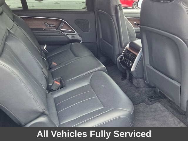 2023 Land Rover Range Rover SE