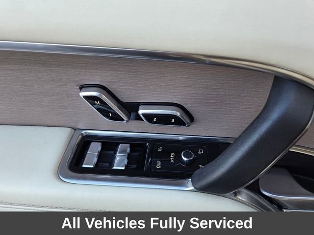 2023 Land Rover Range Rover SE