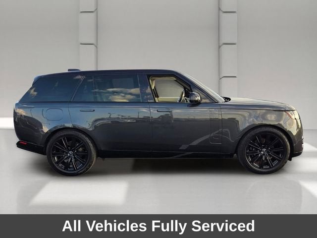 2023 Land Rover Range Rover SE