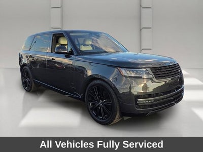 2023 Land Rover Range Rover SE