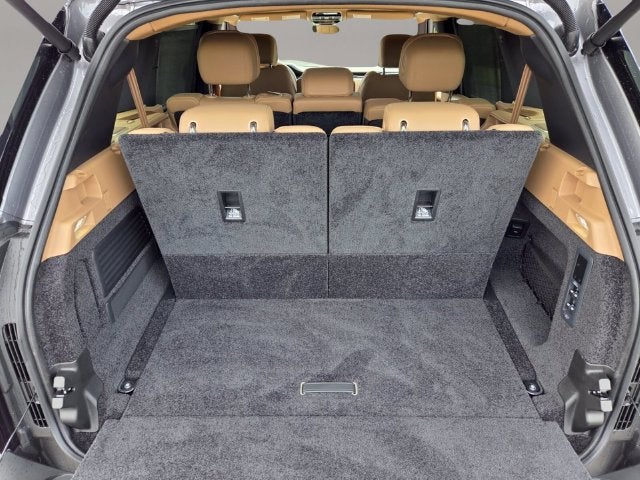 2026 Land Rover Range Rover SE