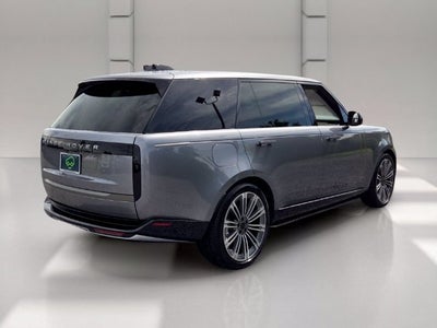 2026 Land Rover Range Rover SE