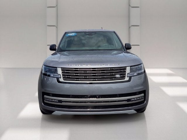 2026 Land Rover Range Rover SE