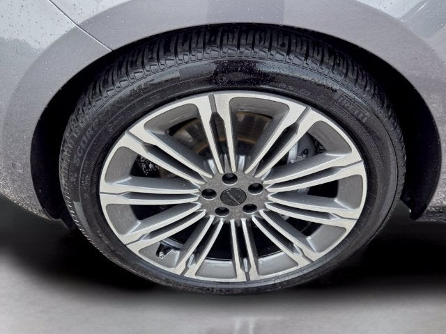 2026 Land Rover Range Rover SE