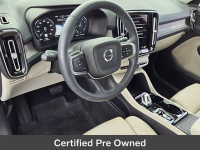 2022 Volvo XC40 Inscription