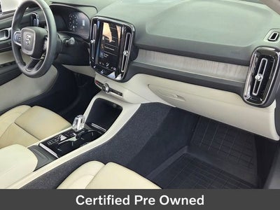 2022 Volvo XC40 Inscription