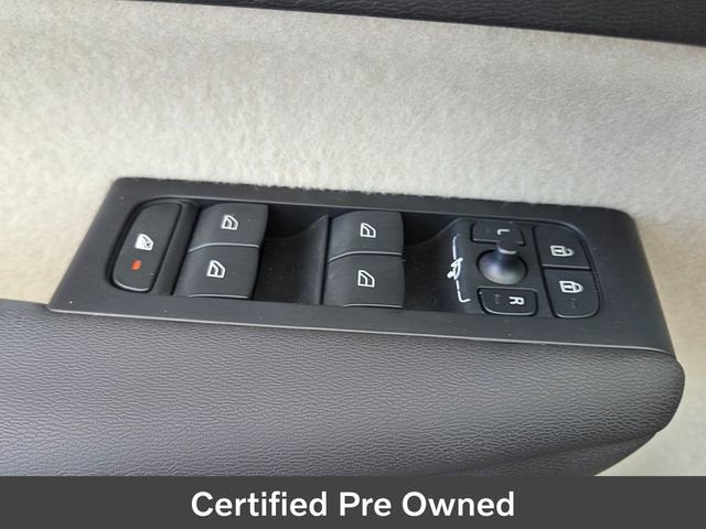 2022 Volvo XC40 Inscription