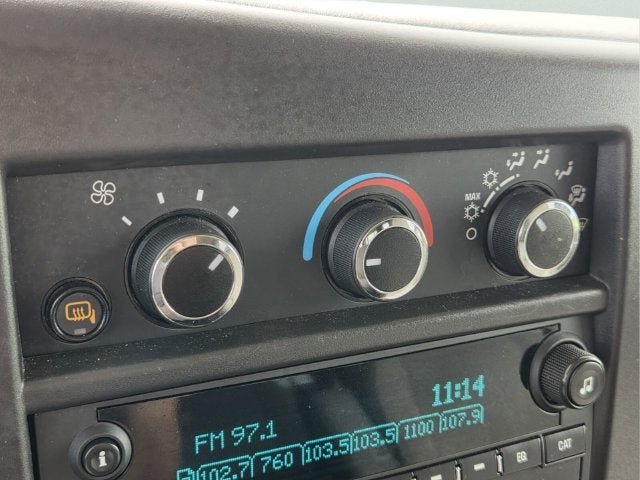2025 Chevrolet Express Passenger 1LT