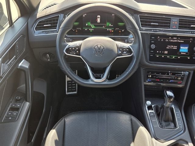 2023 Volkswagen Tiguan SE R-Line Black