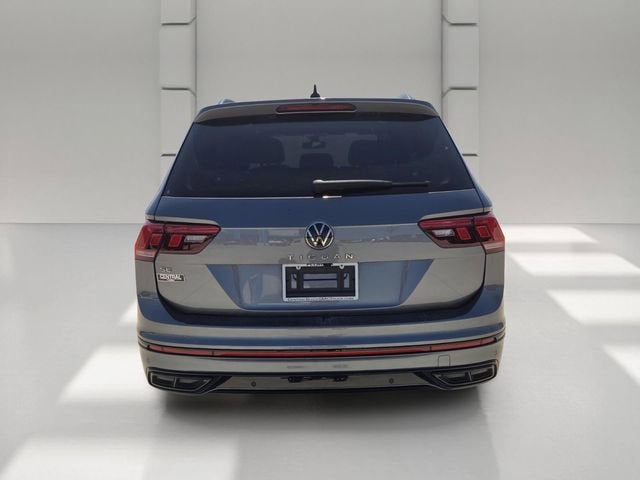 2023 Volkswagen Tiguan SE R-Line Black