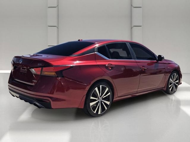 2020 Nissan Altima 2.0 SR
