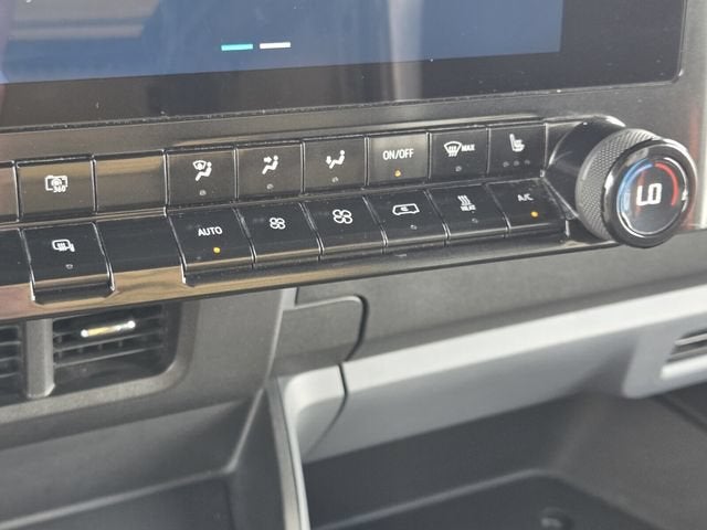 2024 BrightDrop Zevo 600 EJY