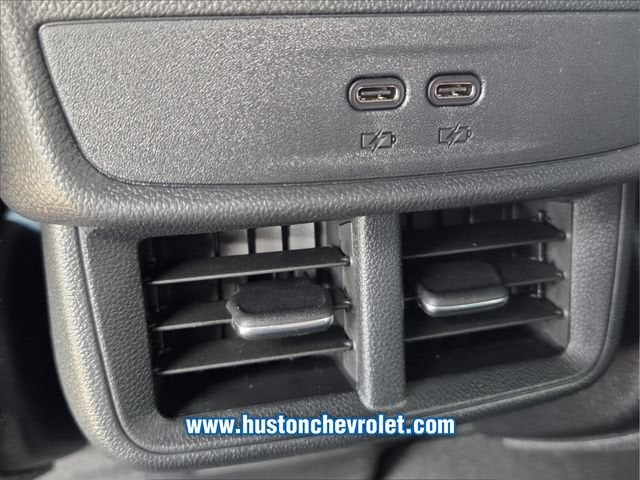 2027 Chevrolet Equinox FWD LT