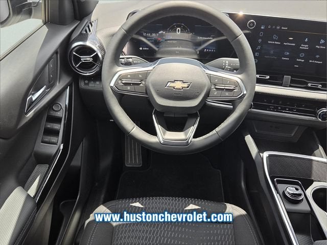 2027 Chevrolet Equinox FWD LT