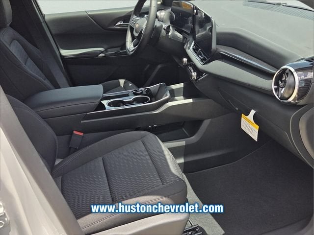 2027 Chevrolet Equinox FWD LT