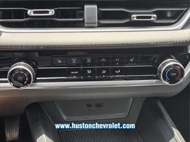 2027 Chevrolet Equinox FWD LT
