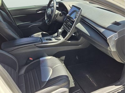 2019 Toyota Avalon Hybrid Limited