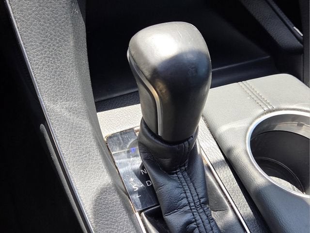 2019 Toyota Avalon Hybrid Limited
