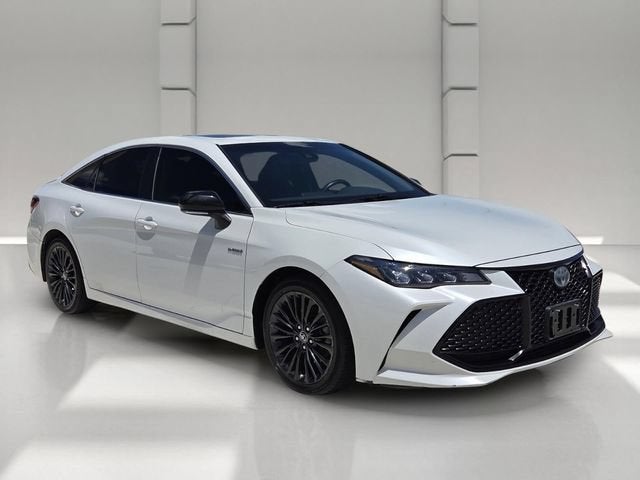 2019 Toyota Avalon Hybrid Limited