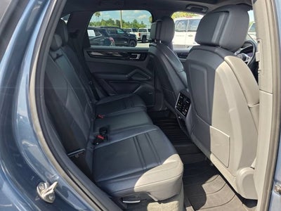 2019 Porsche Cayenne Base